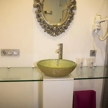 Guest house La Princesa Y El Guisante 2*