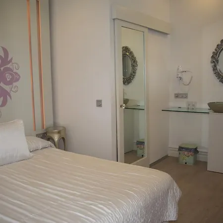 La Princesa Y El Guisante Гостьовий будинок Коніль-де-ла-Фронтера